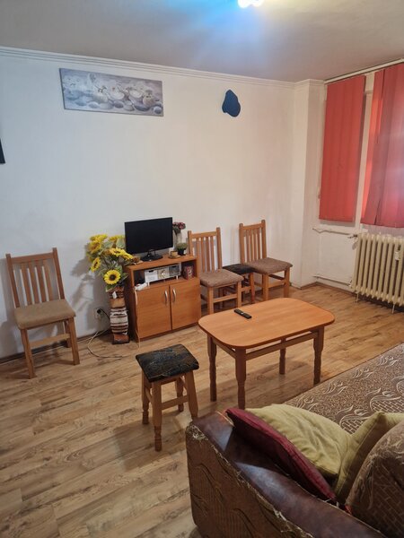 Obor, Colentina Teiul Doamnei, langa scoala si parc